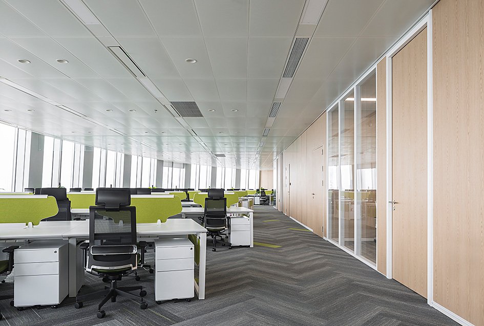 EGG-100 Superior Steel-Aluminum Hybrid Structure with galvanized steel keel and integrated electrical wiring for modern offices.